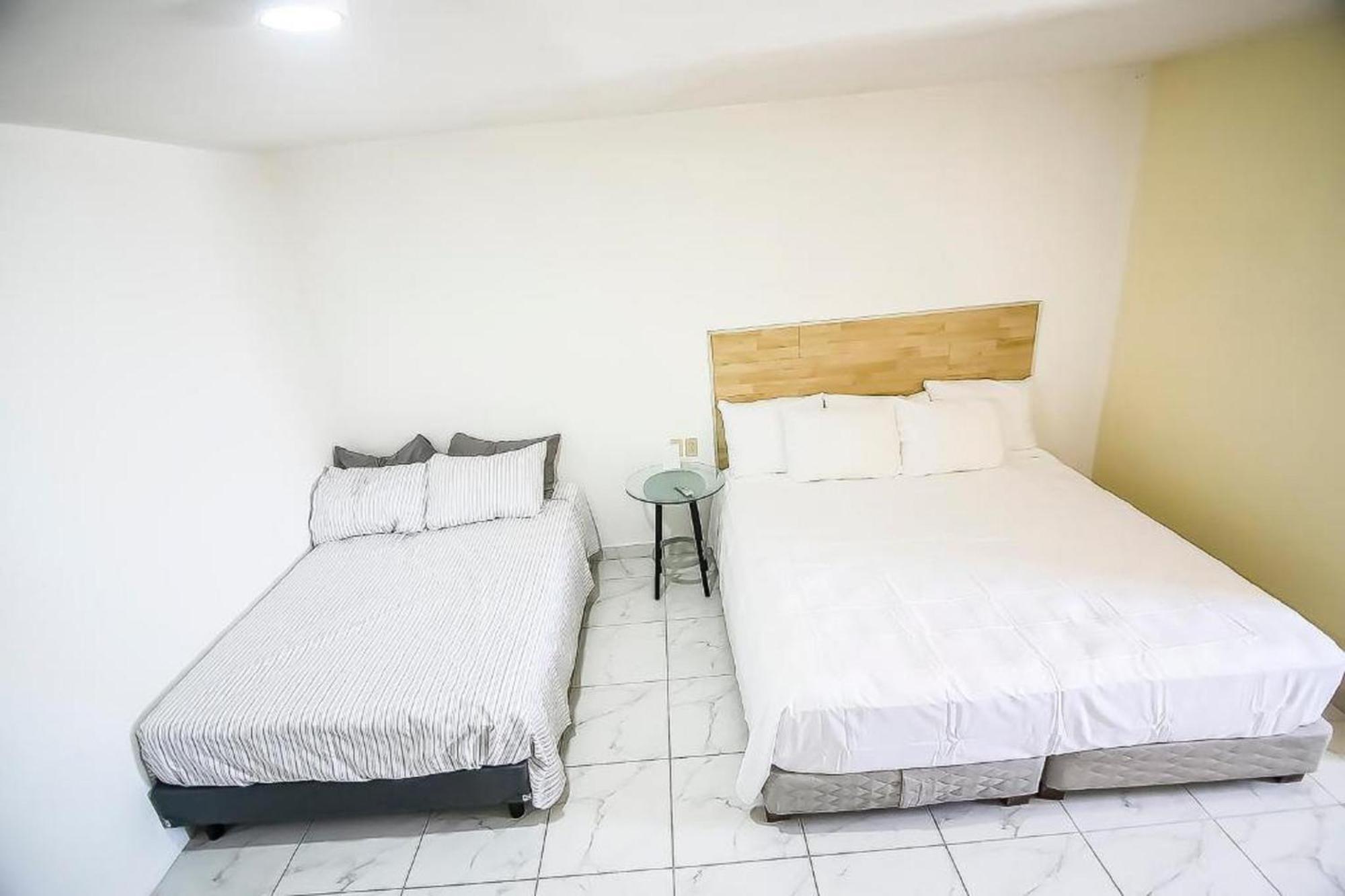 Oyo Hotel Plaza Las Torres, Cabo San Lucas Eksteriør billede